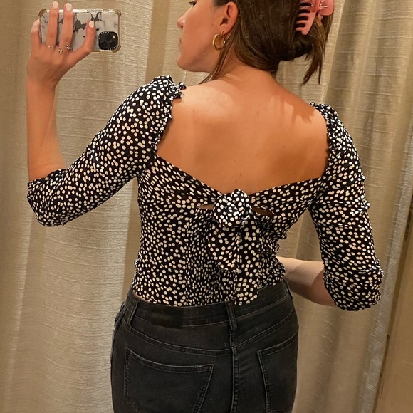 Reformation Bacio Ruffle Tie Back Crop Top - Picture 3 of 7